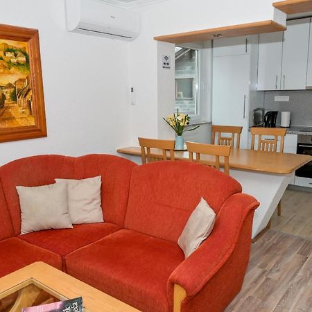 Apartments Dora ヤイツェ エクステリア 写真